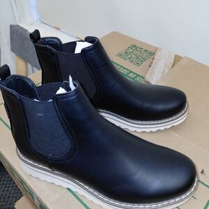 Black Chelsea Boots